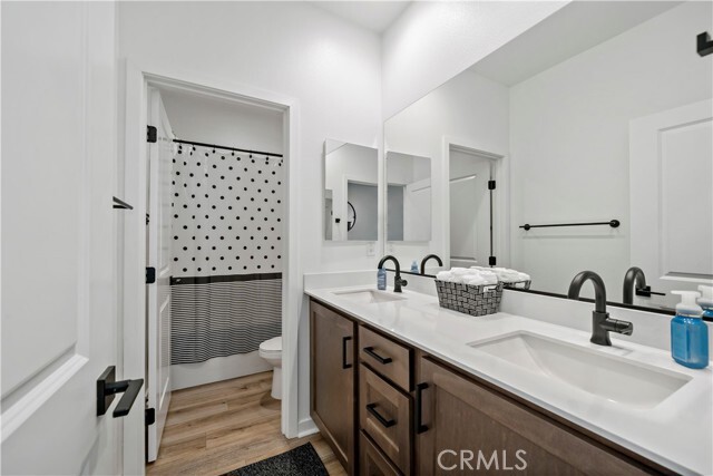 Building Photo - 32230 Penstemon Wy