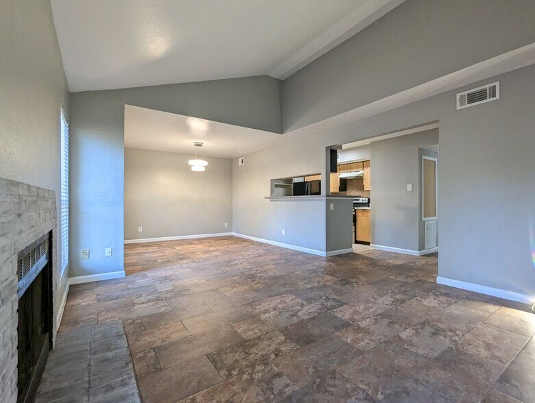 Building Photo - 7200 W T C Jester Blvd