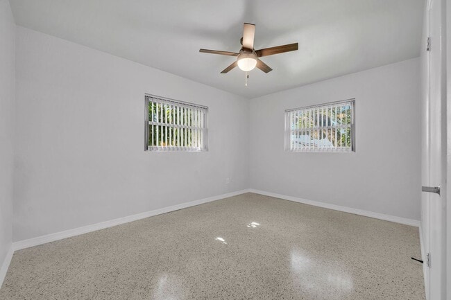 Building Photo - 3 bed Home in Audubon Park