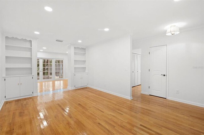Building Photo - 3125 Waverly Ave