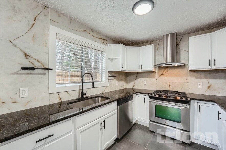 Building Photo - 1097 Britley Park Ln