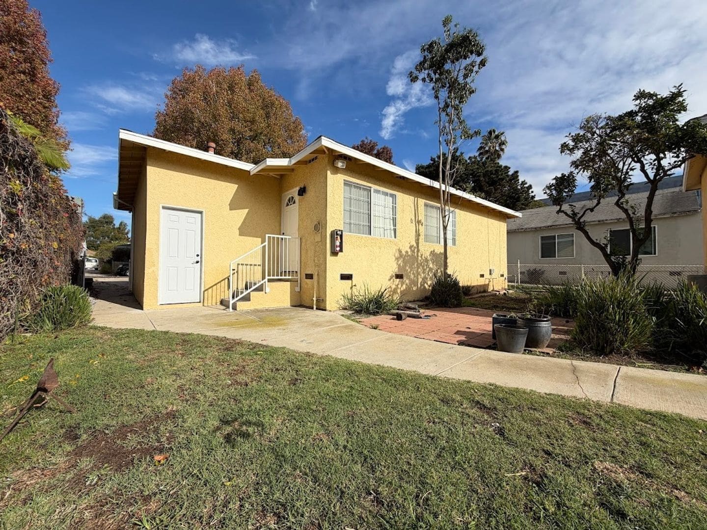 Building Photo - 2004 19th St