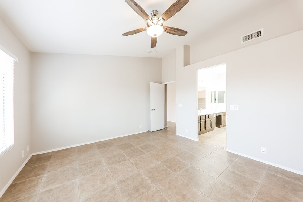Building Photo - 7767 W Flynn Ln