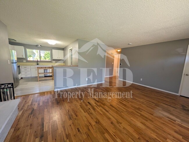 Building Photo - Comfortable Single-Story Rambler in Central Kitsap