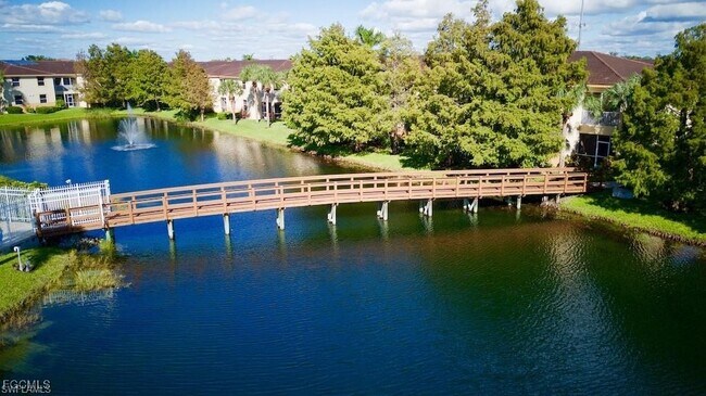 Building Photo - 15433 Bellamar Cir