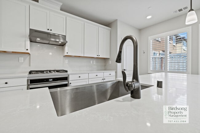 Building Photo - 5130 Kolton Pl