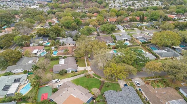 Building Photo - 2907 Little John Rd