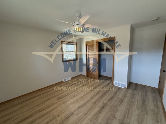 Building Photo - 4325 N 142nd St