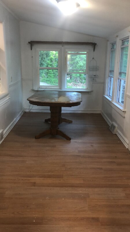 Building Photo - 1266 Toms River Rd
