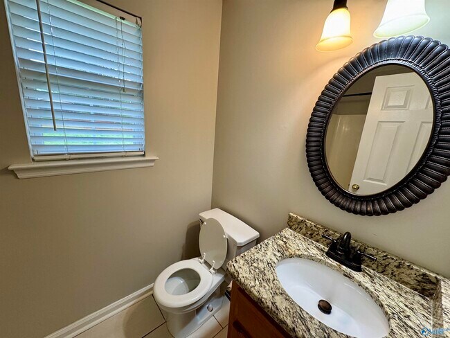 Building Photo - 103 Balsam Poplar Way