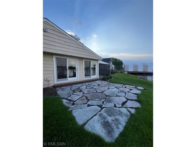 Building Photo - 17500 County Rd 101