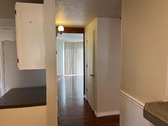 Building Photo - 3 Bed 2.5 Bath Single-Family Home on Cul-De-Sac w/ Large Fenced Backyard, Garage