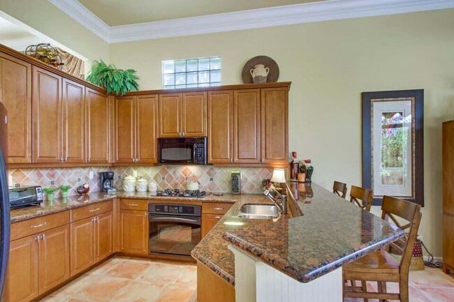 Building Photo - 207 Andalusia Dr