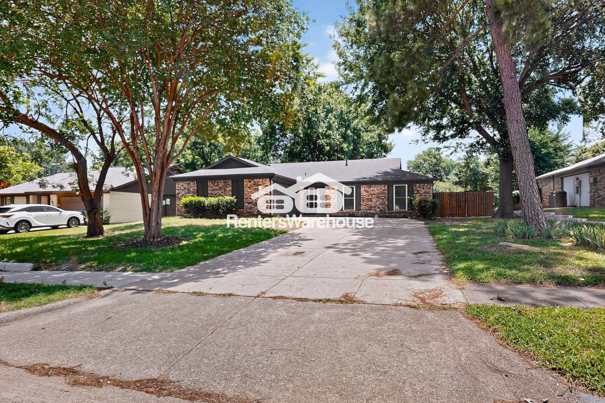 Building Photo - 1919 Buckeye Dr