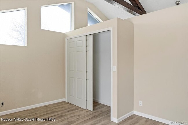 Building Photo - 378 Broadway