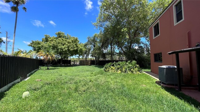 Building Photo - 26831 SW 119th Ct