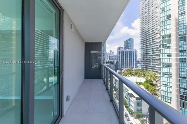 Building Photo - 3131 NE 7th Ave