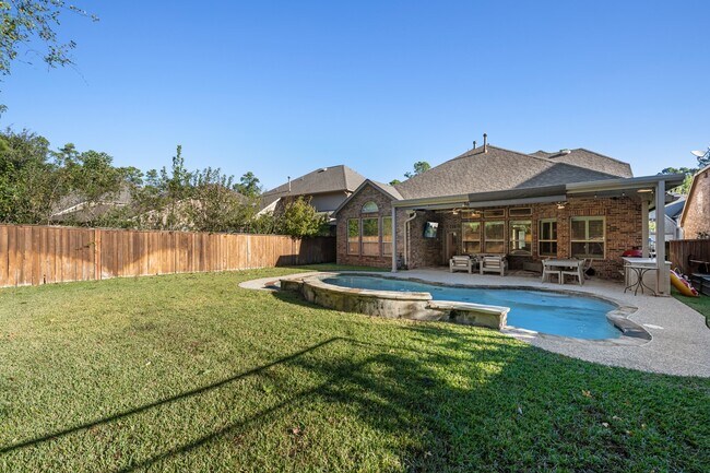 Building Photo - 27 Fury Ranch Pl