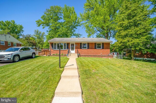 Primary Photo - 8824 Jandell Rd