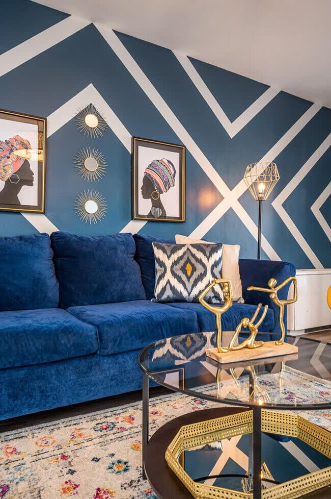 Building Photo - 215 Piedmont Ave NE