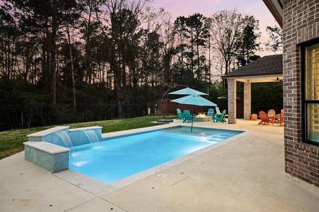 Building Photo - 141 Bronze Bow Dr