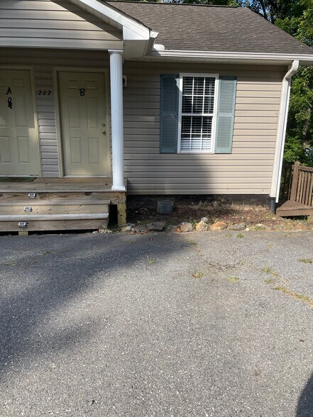 Front Door - 222 New Stock Rd