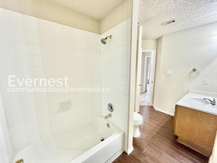 Building Photo - 7912 Boylston Dr