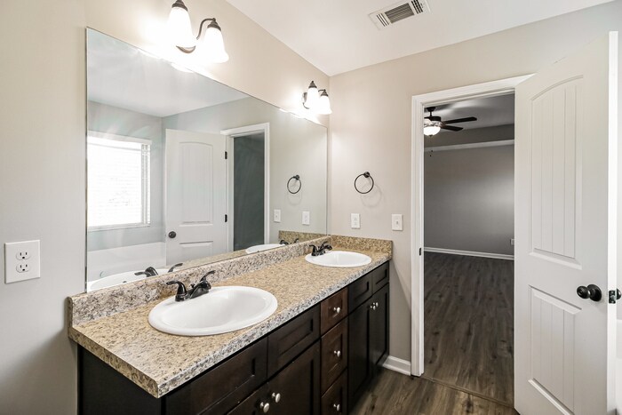 Building Photo - 108 Rankin Cir