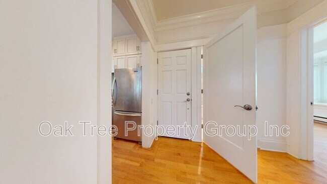 Building Photo - 25 Pleasant St