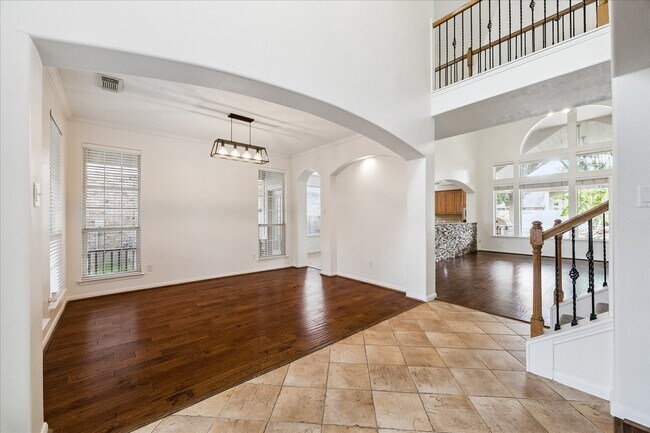 Building Photo - 23814 Seventh Heaven