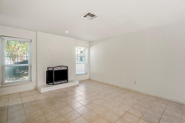 Building Photo - 2501 Bering Dr