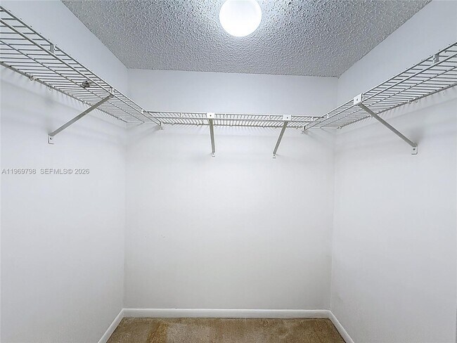 Building Photo - 6750 Royal Palm Blvd