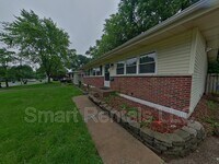 Building Photo - 770 Manresa Ln