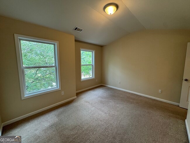 Building Photo - 1455 Blackstone Way