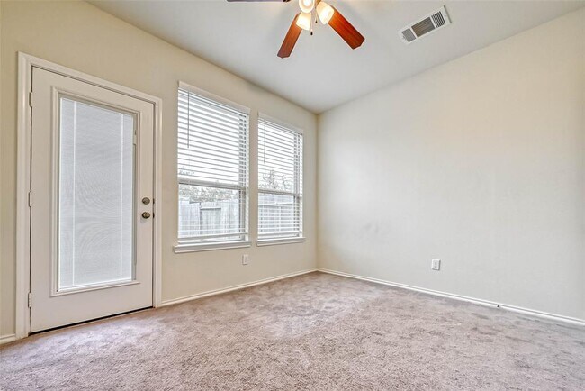 Building Photo - 3103 Briarwood Point Pl