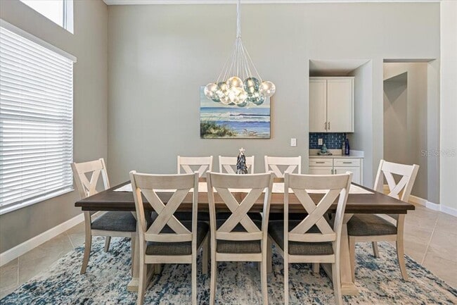 Building Photo - 8568 Shr Lk Dr