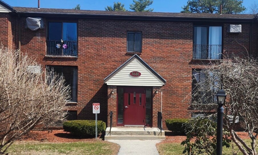 Building Photo - 36 English Village Rd