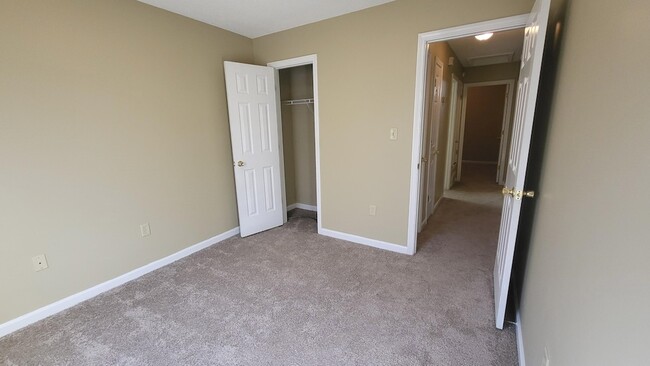 Building Photo - 2777 Virginia Woods Pl