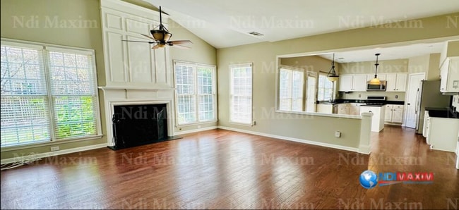 Building Photo - Beautiful house in the LAMBERT cluster in ...