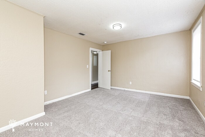 Building Photo - 5610 Perry St