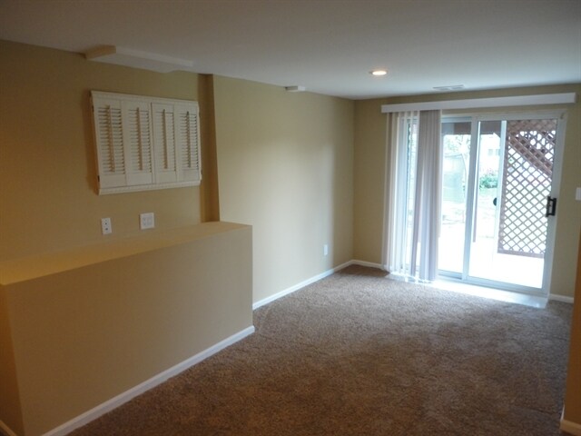 Building Photo - 1209 N Camden Ln