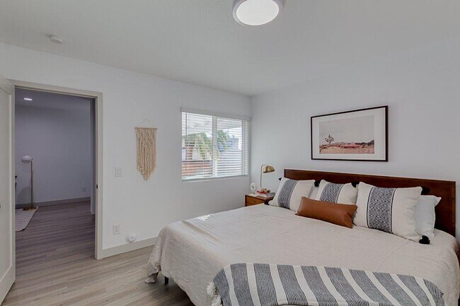 Building Photo - Luxury 2 Bed / 2 Bath Double Primary Apartment Near Old Town Scottsdale | Private Patio + 1 Month...