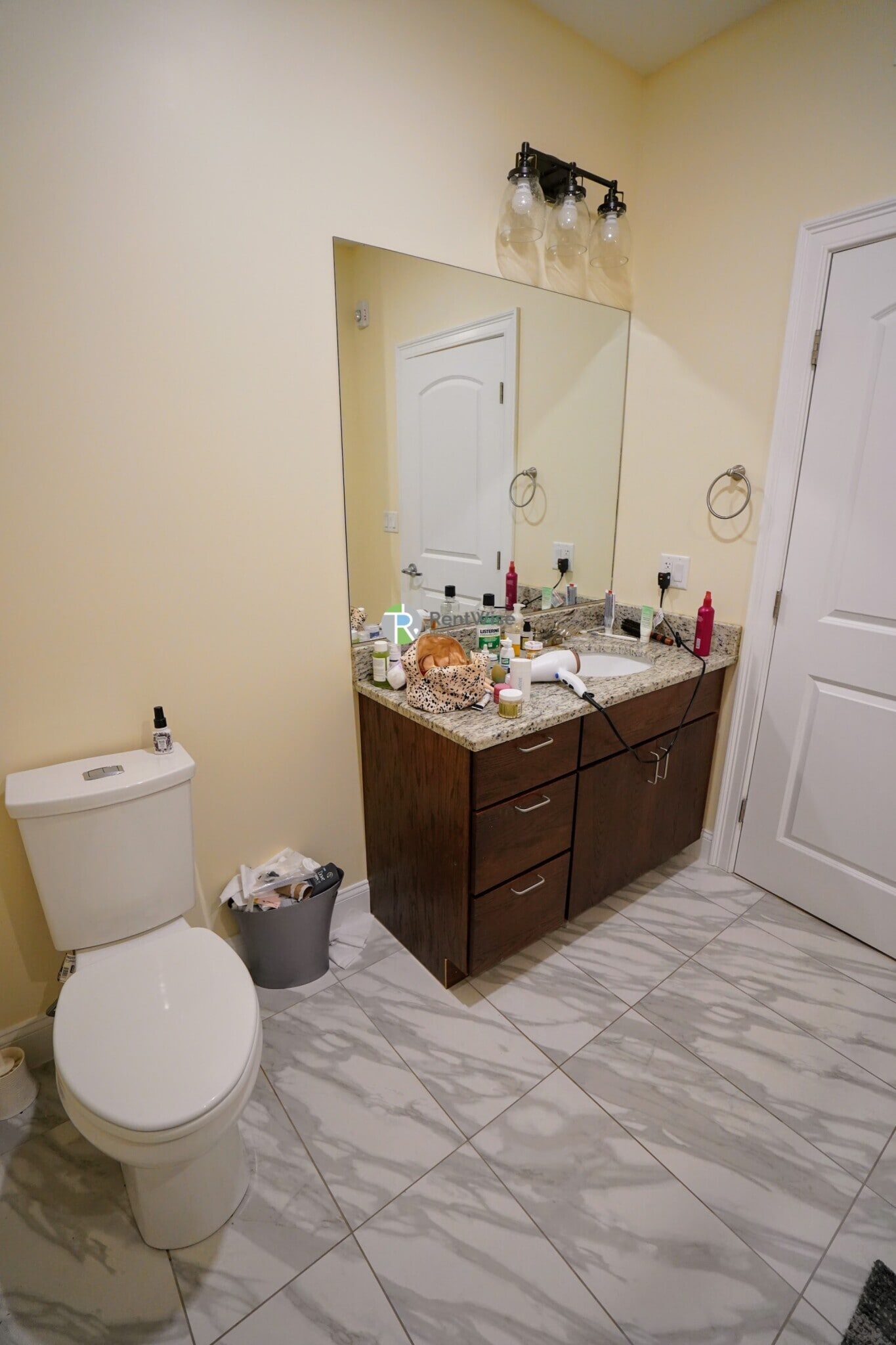 Building Photo - 315 Broadway