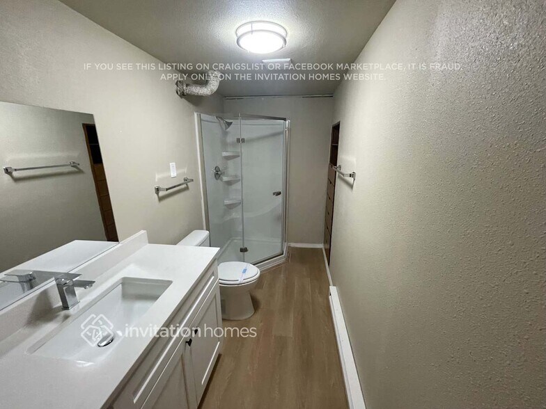 Building Photo - 5017 N Lexington St