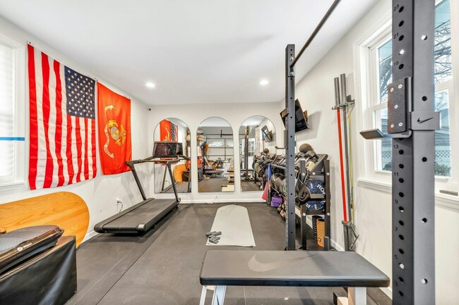 Building Photo - 67 Hillcrest Rd