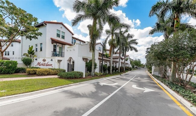 Building Photo - 2662 SW 118 Rd