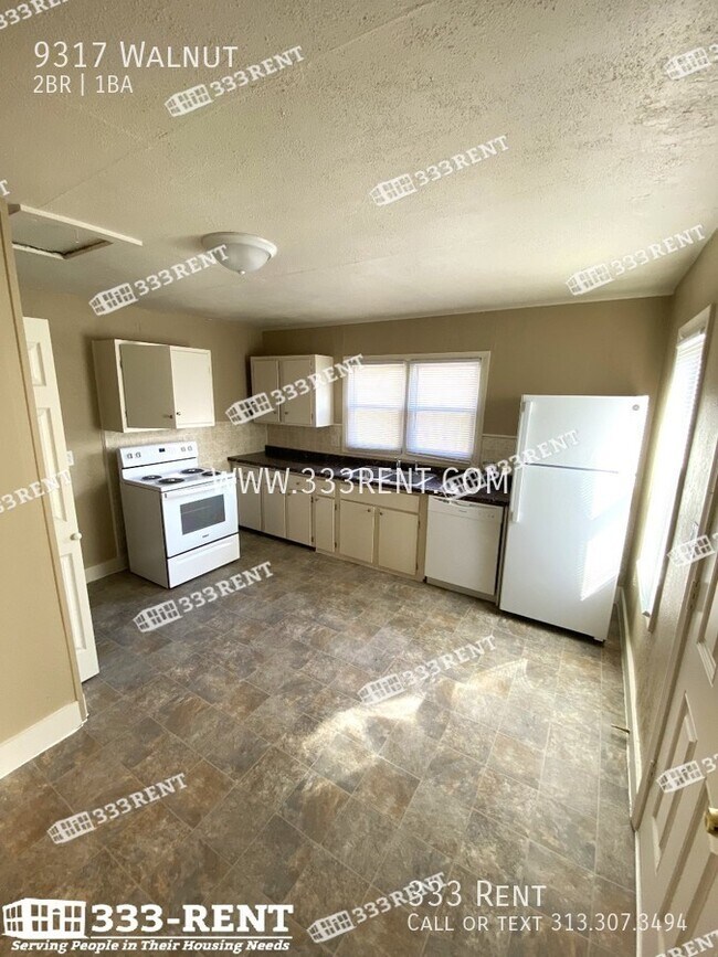 Building Photo - 9317 Walnut-