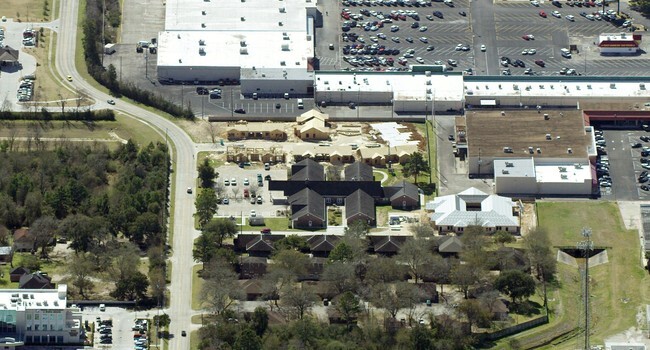Aerial Photo - Southern Knights Independent Living