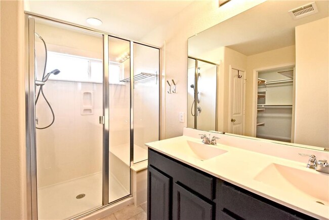Building Photo - 13700 Sage Grouse Dr