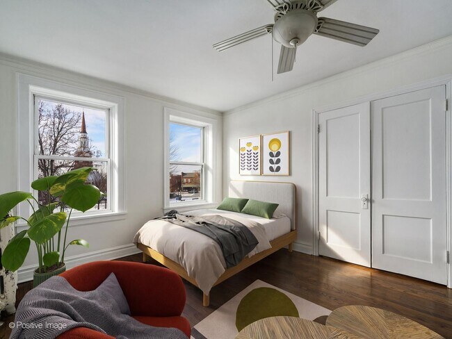 Building Photo - 133-143 Vine Ave